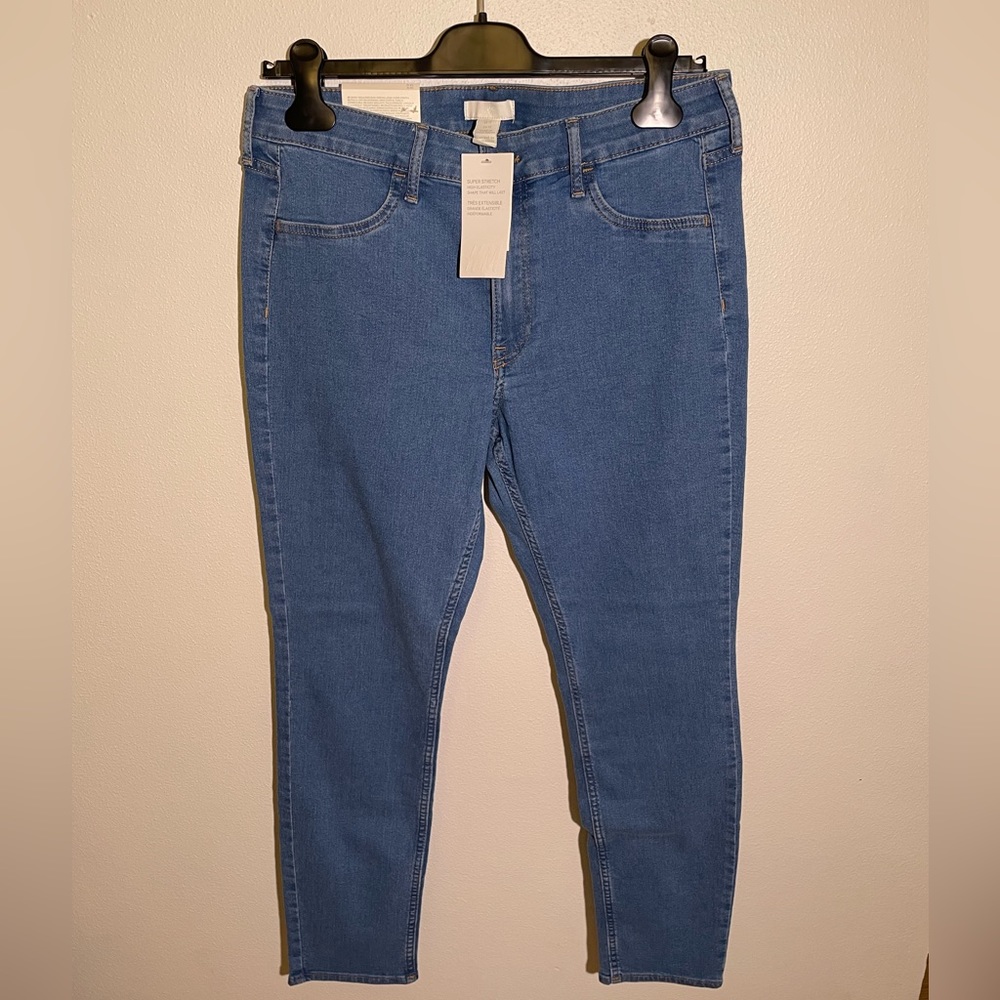 H&M Skinny Jeans - Super Stretchy size 12 NWT